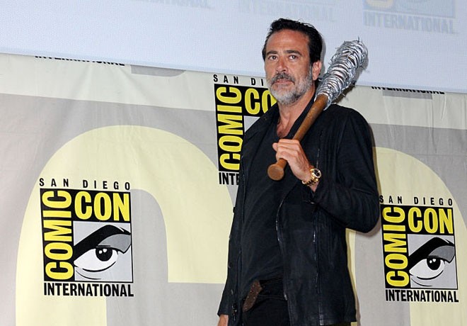 The Walking Dead - San Diego Comic-Con - Jeffrey Dean Morgan - Lucille